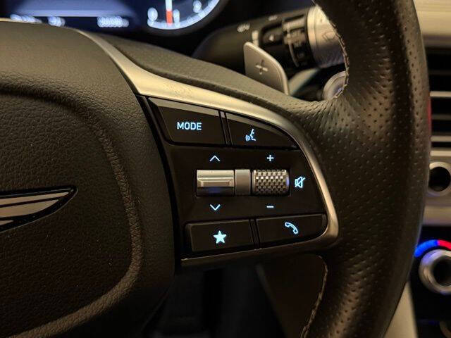 2025 Genesis G70