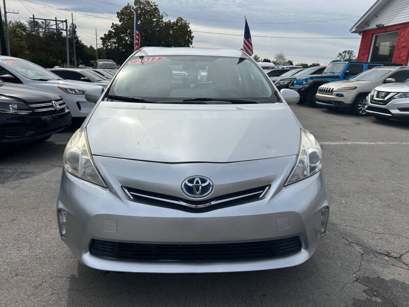 2012 Toyota Prius v Three