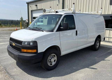 2022 Chevrolet Express 2500