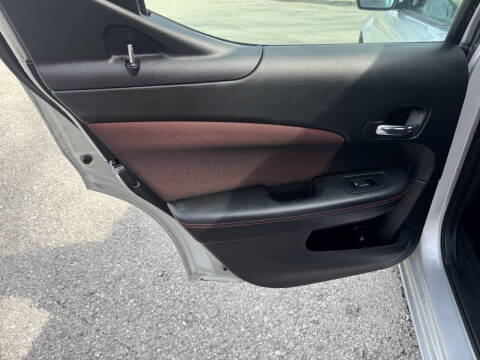 2011 Dodge Avenger Heat