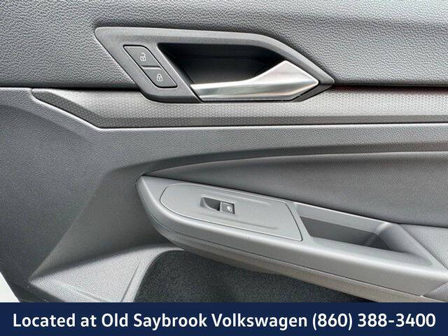 2024 Volkswagen Golf GTI SE