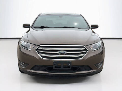 2016 Ford Taurus SEL