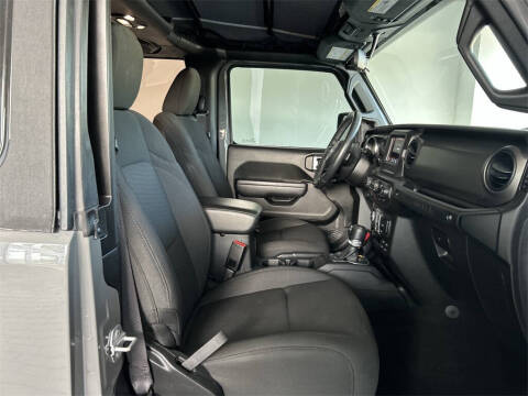 2022 Jeep Wrangler Willys