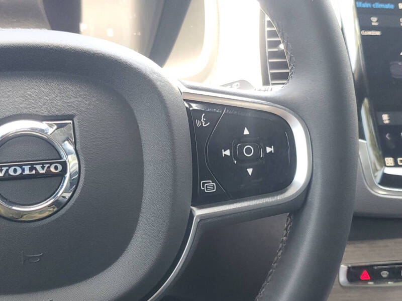 2024 Volvo XC90 B6 Ultimate Bright Theme 7P