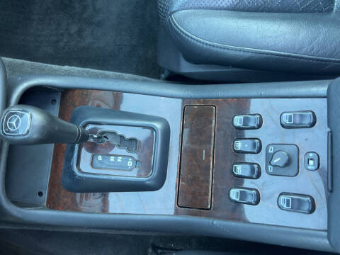 2001 Mercedes-Benz M-Class ML 320