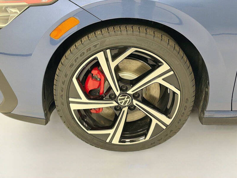 2026 Volkswagen Golf GTI SE