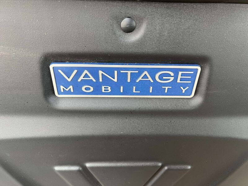 2025 Toyota Sienna LE 8-Passenger