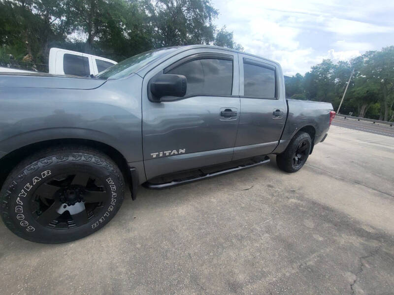 2017 Nissan Titan S