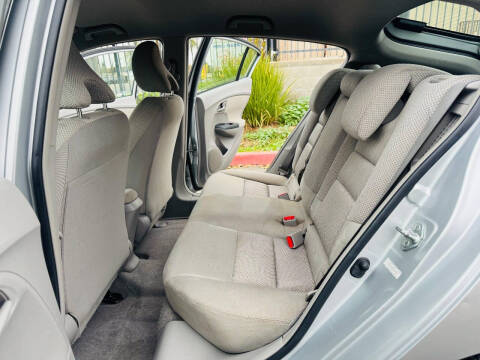 2011 Honda Insight LX