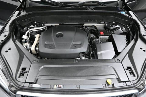 2021 Volvo XC90 T5 Momentum