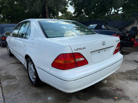 2002 Lexus LS 430