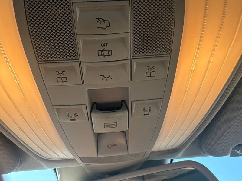 2012 Mercedes-Benz E-Class