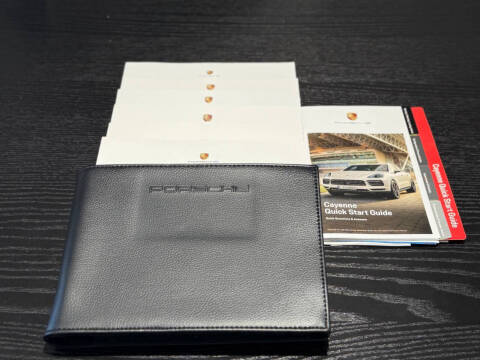 2022 Porsche Cayenne Platinum Edition