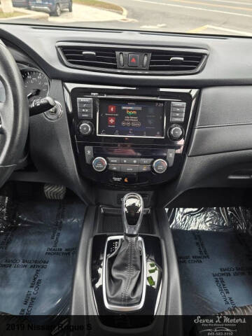 2019 Nissan Rogue S