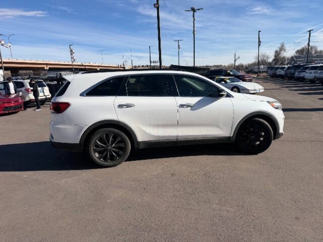 2019 Kia Sorento S V6
