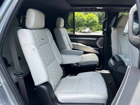 2025 Cadillac Escalade-V