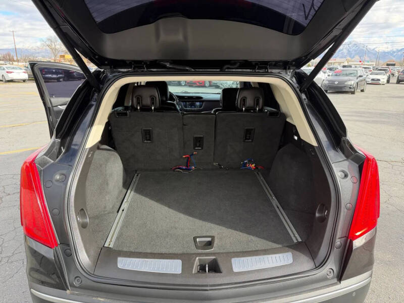 2017 Cadillac XT5 Luxury