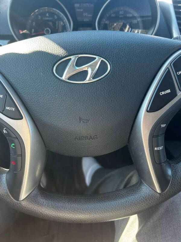 2017 Hyundai Elantra GT