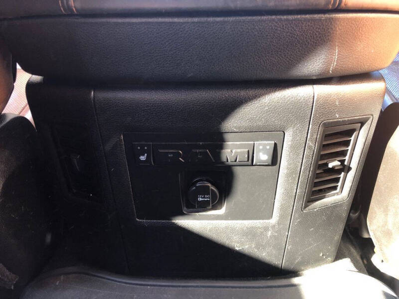 2013 RAM 1500 Laramie Longhorn