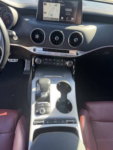 2018 Kia Stinger GT2