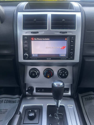 2011 Dodge Nitro Shock