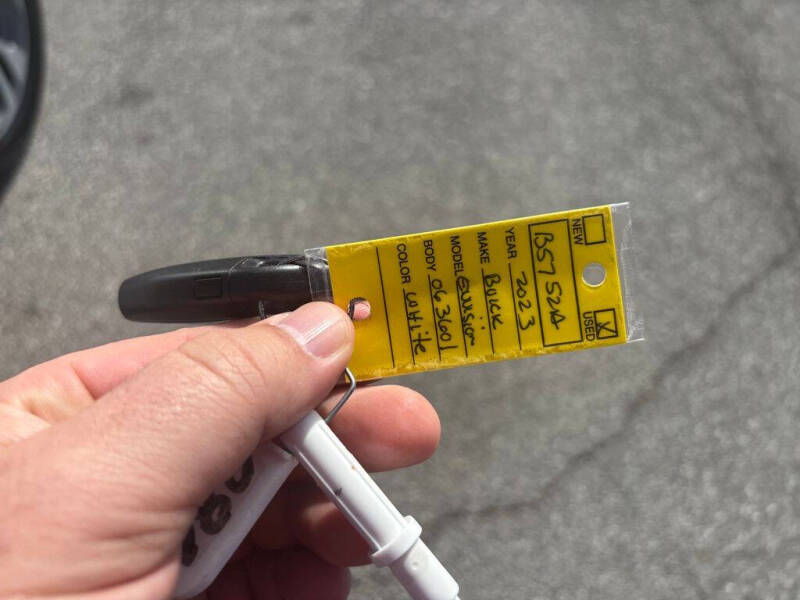 2023 Buick Envision Essence