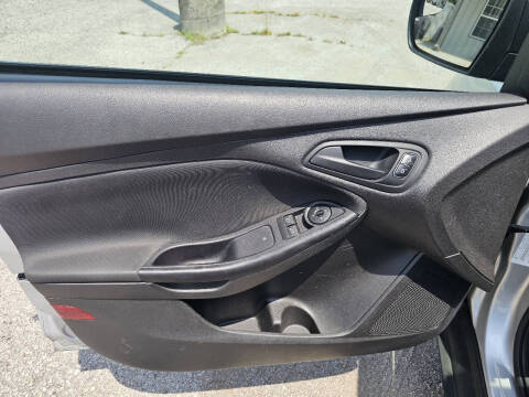 2018 Ford Focus S