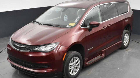 2022 Chrysler Pacifica Touring L