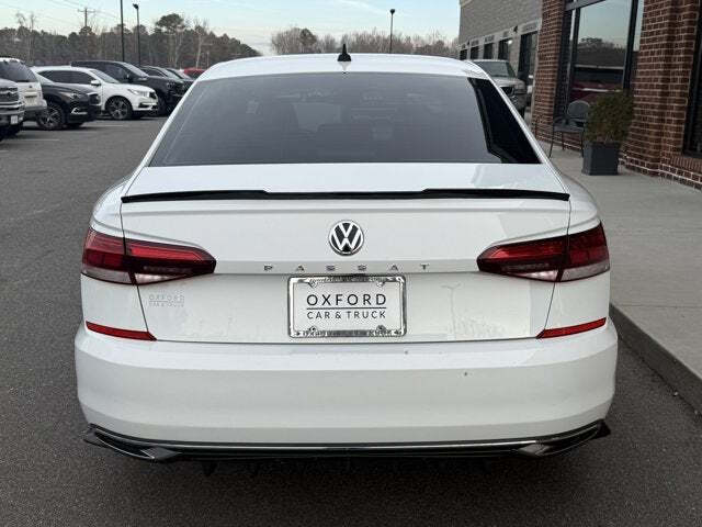 2021 Volkswagen Passat SE