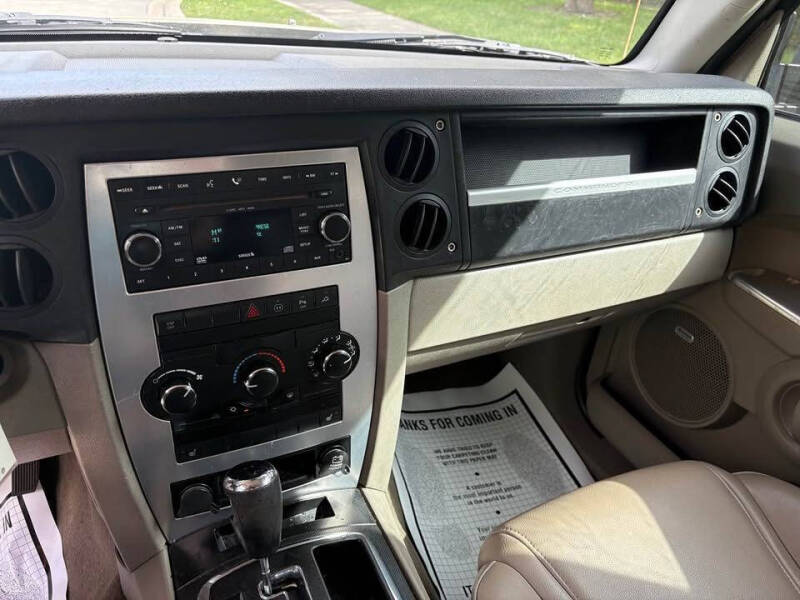 2008 Jeep Commander Sport
