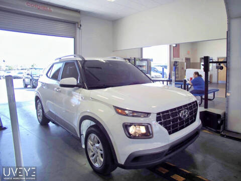 2020 Hyundai Venue for sale at THE SHOWROOM in Miami FL