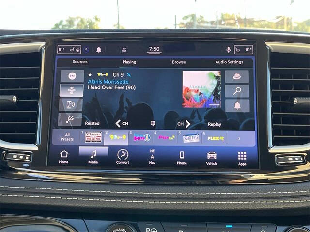 2021 Chrysler Pacifica Hybrid Touring L