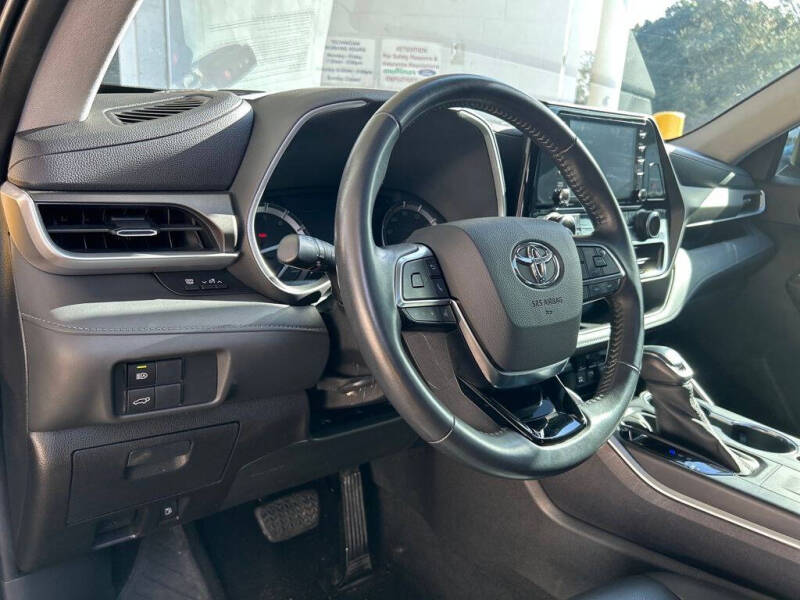 2020 Toyota Highlander XLE