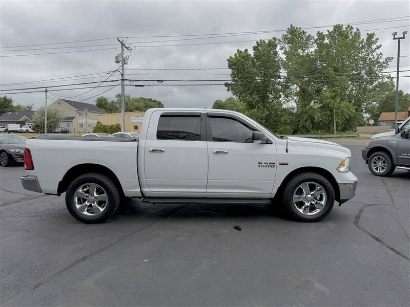2017 RAM 1500 SLT