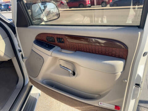 2005 Cadillac Escalade