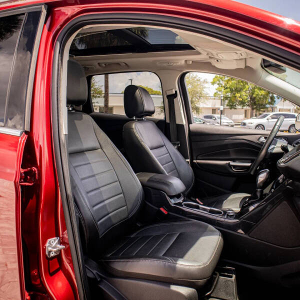2014 Ford Escape Titanium