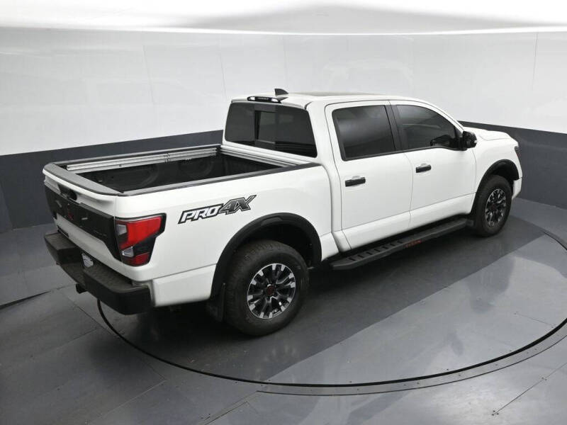 2023 Nissan Titan