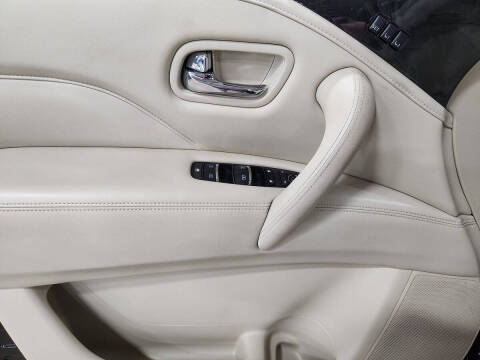 2022 Infiniti QX80 Luxe