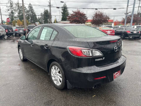2012 Mazda MAZDA3 i Touring