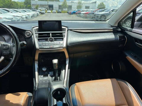 2017 Lexus NX 200t