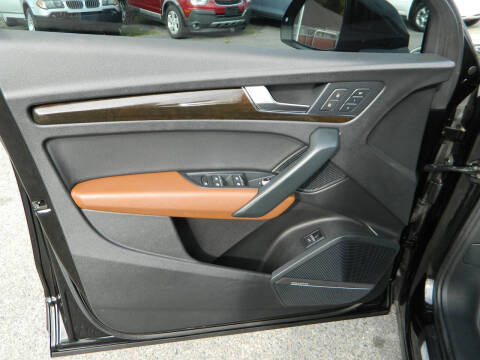 2018 Audi Q5 2.0T quattro Premium Plus