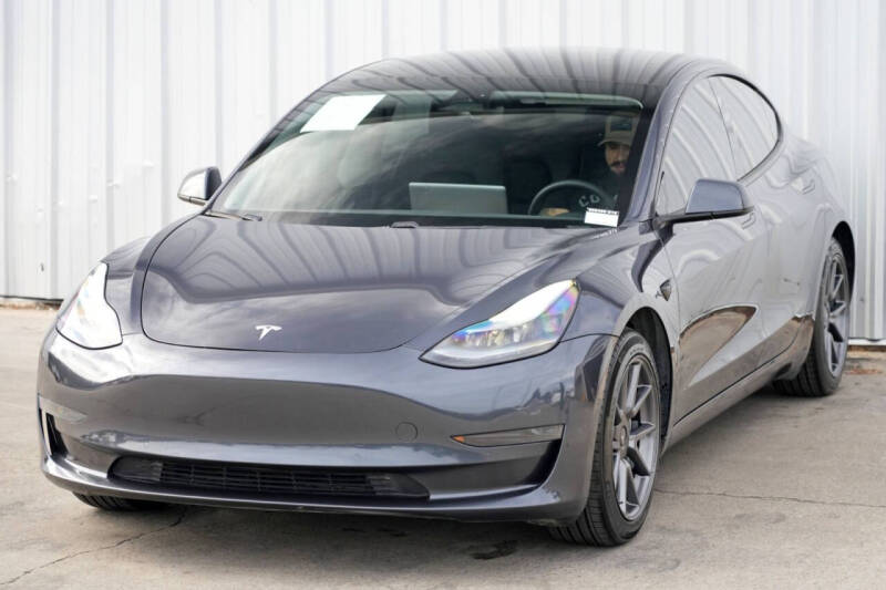 2021 Tesla Model 3 Standard Range Plus