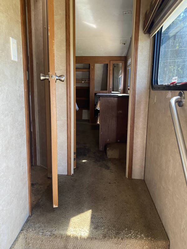 2009 Keystone RV Raptor 300M