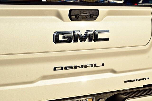 2024 GMC Sierra 1500 Denali Denali Ultimate photo 10