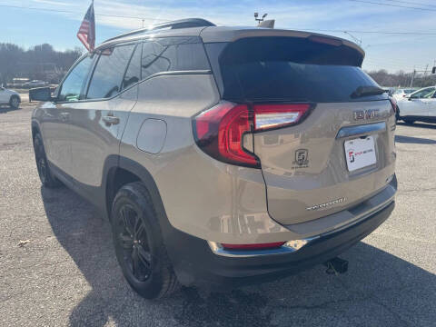 2022 GMC Terrain AT4