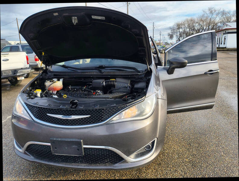 2018 Chrysler Pacifica Touring L