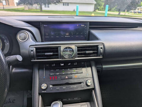 2017 Lexus IS 300