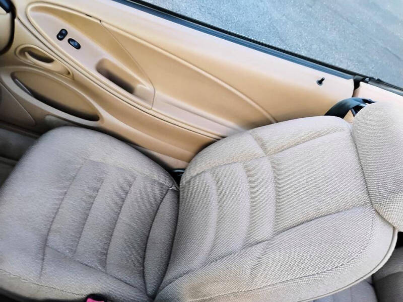 1998 Ford Mustang