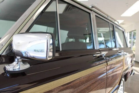 1989 Jeep Grand Wagoneer