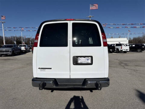 2024 Chevrolet Express 2500